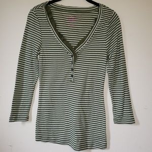 Old navy Green striped Size Small V-neck